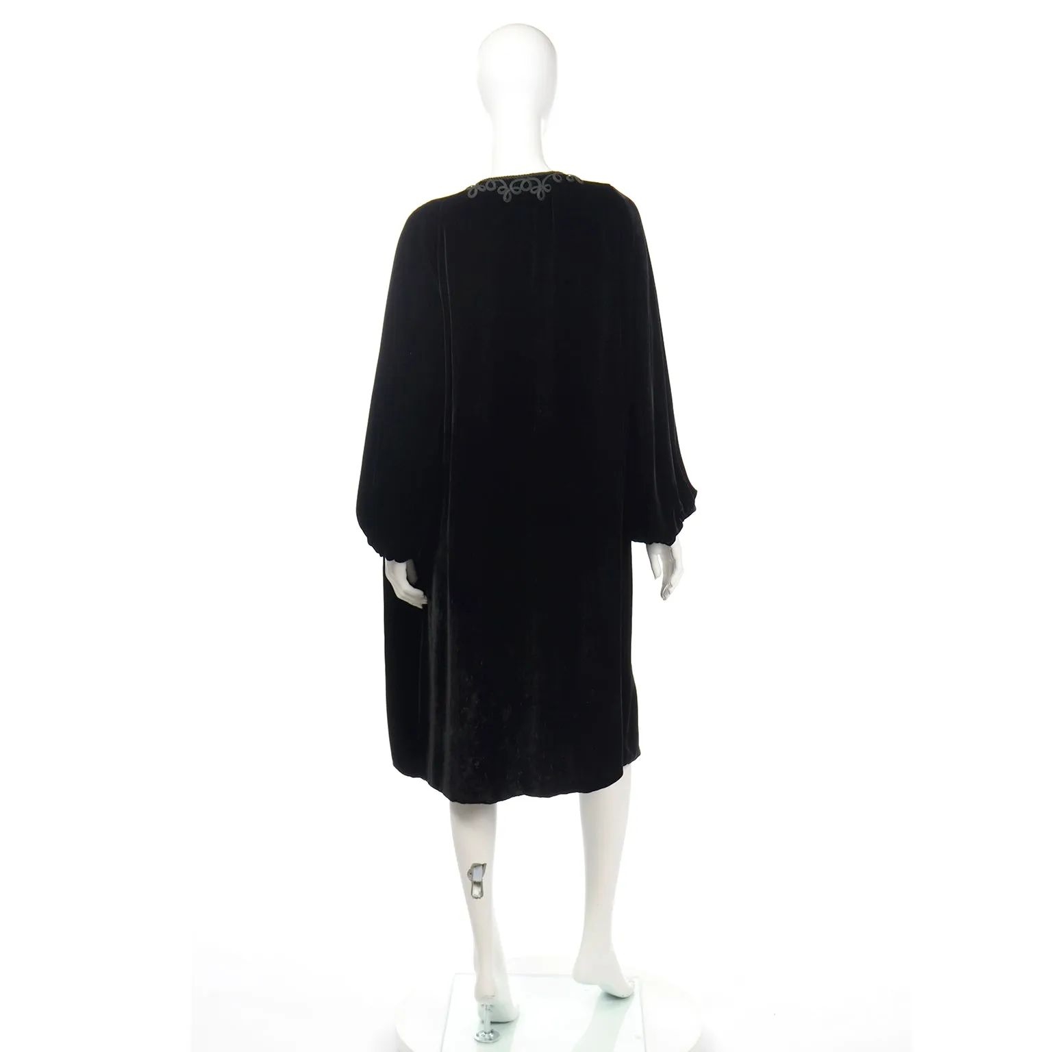 1920s Vintage Black Silk Velvet Evening Coat