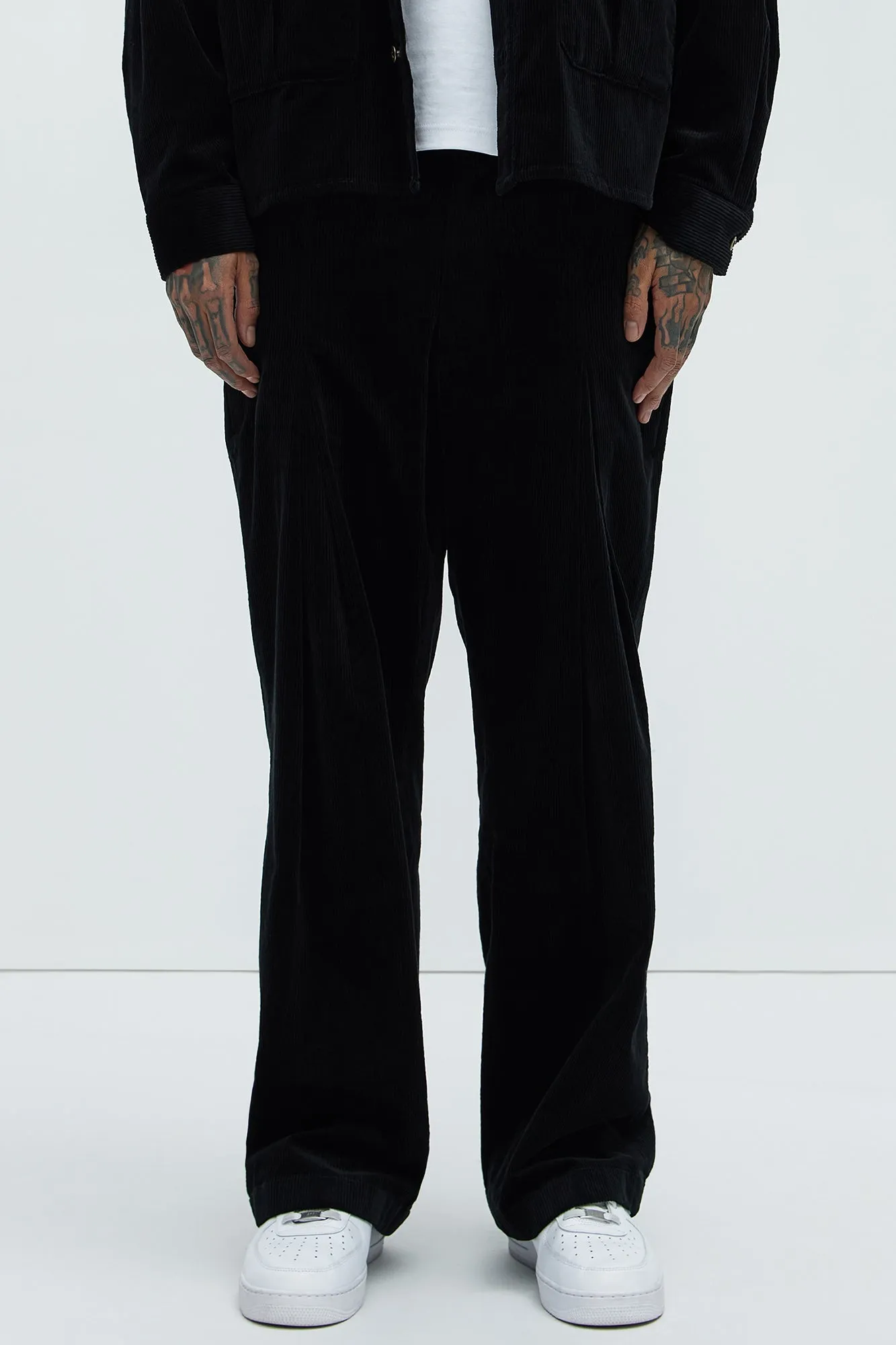 Anderson Pleated Corduroy Pants - Black