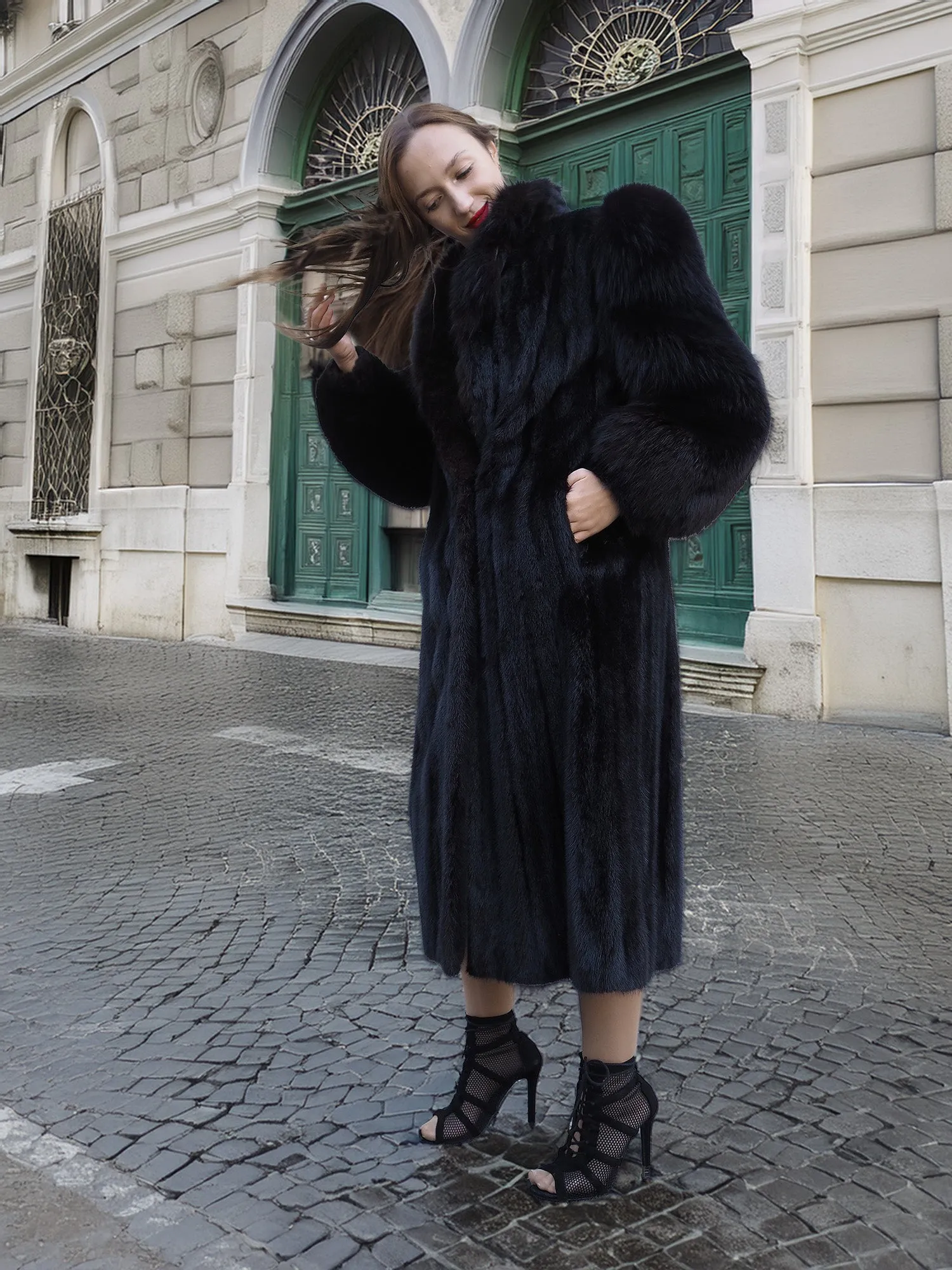 Black Female Mink Fur Coat Coats With Black Fox Headband S Excellent