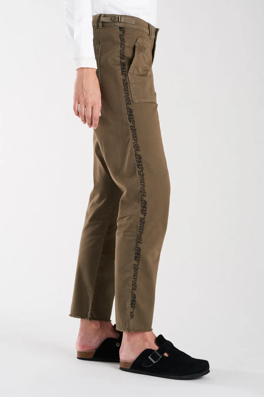 Cargo pants with embroidery in New Olive