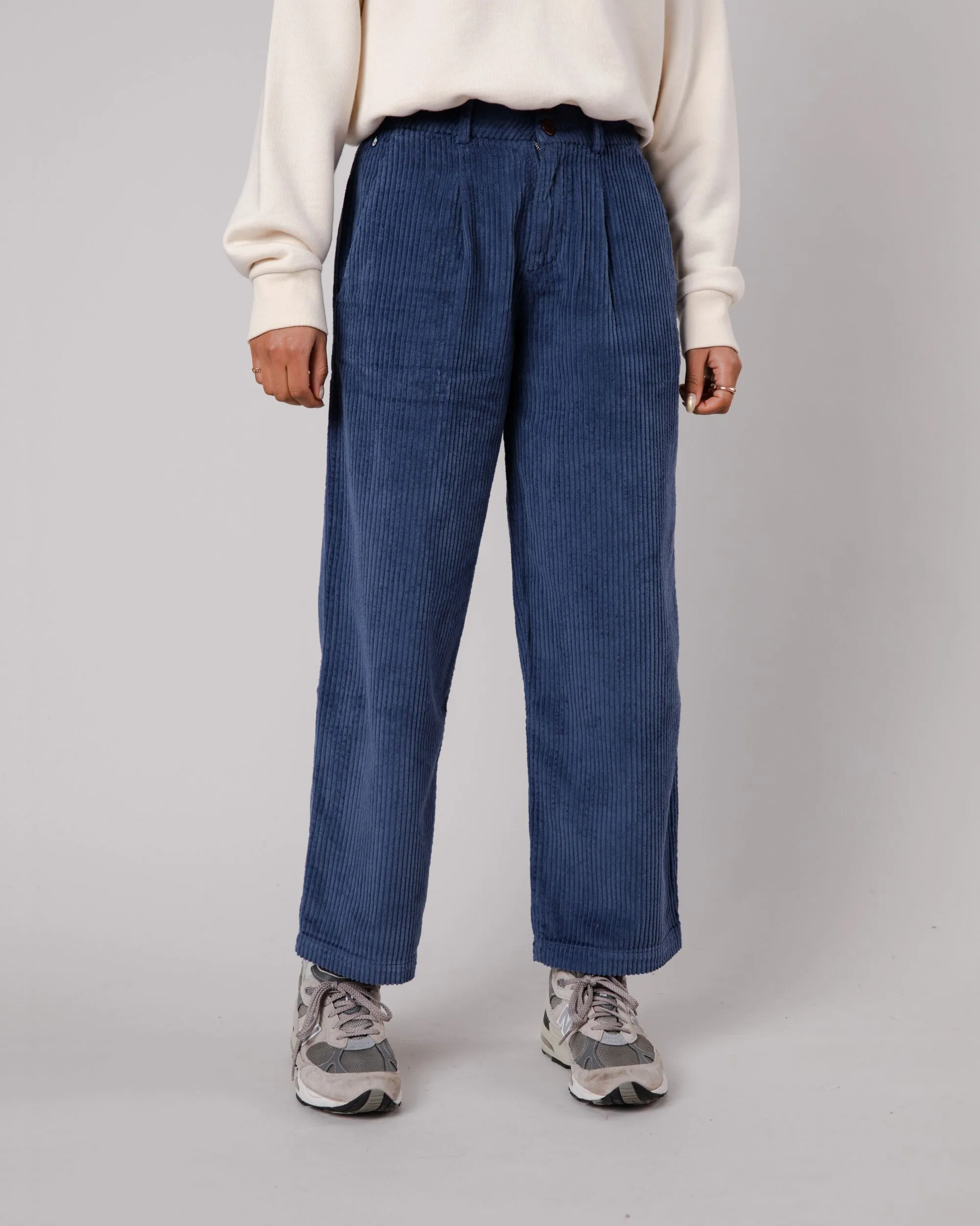 Corduroy Pleated Pants Indigo