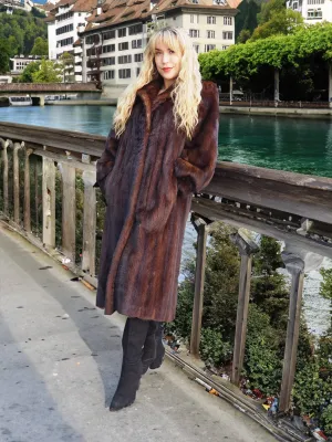 Dark Mahogany Brown Vintage Mink Fur Coat Coats M P