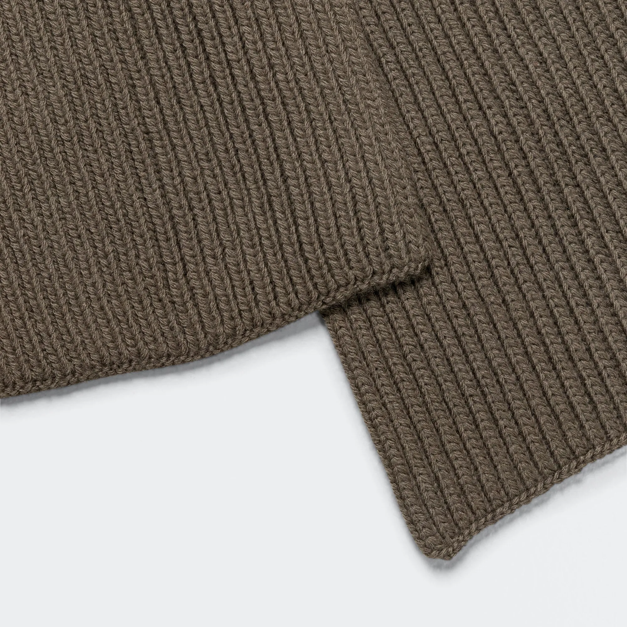 Fisherman Rib Scarf - Castoro Wool