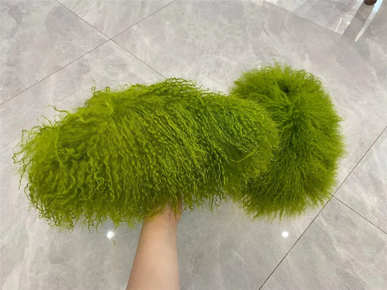 Fluffy Real Mongolian Sheep Fur Slippers Closed Toe For Women Furry Big Outdoor Flat Luxury Slides