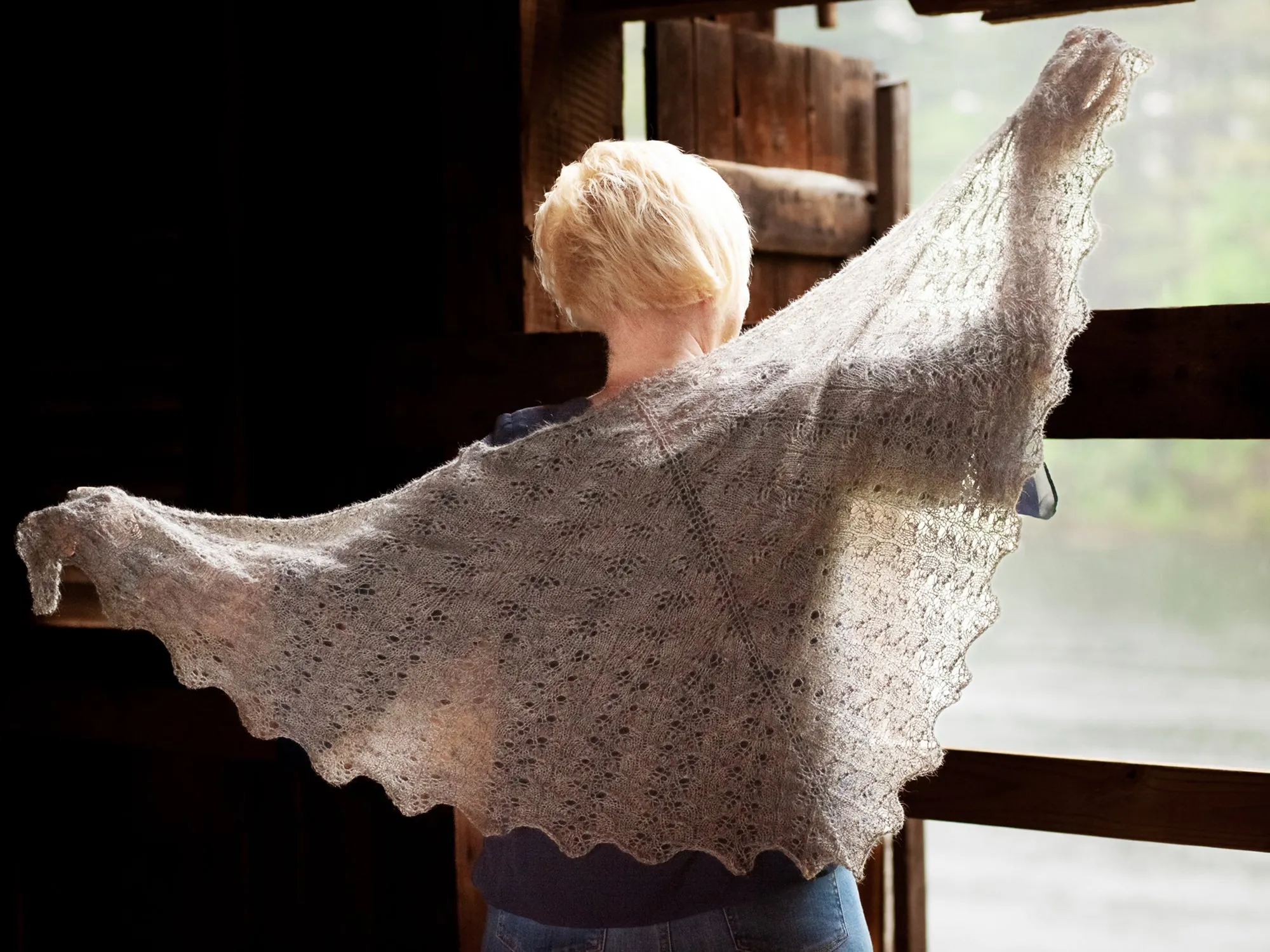 Lilac Season shawl <br/><small>knitting pattern</small>