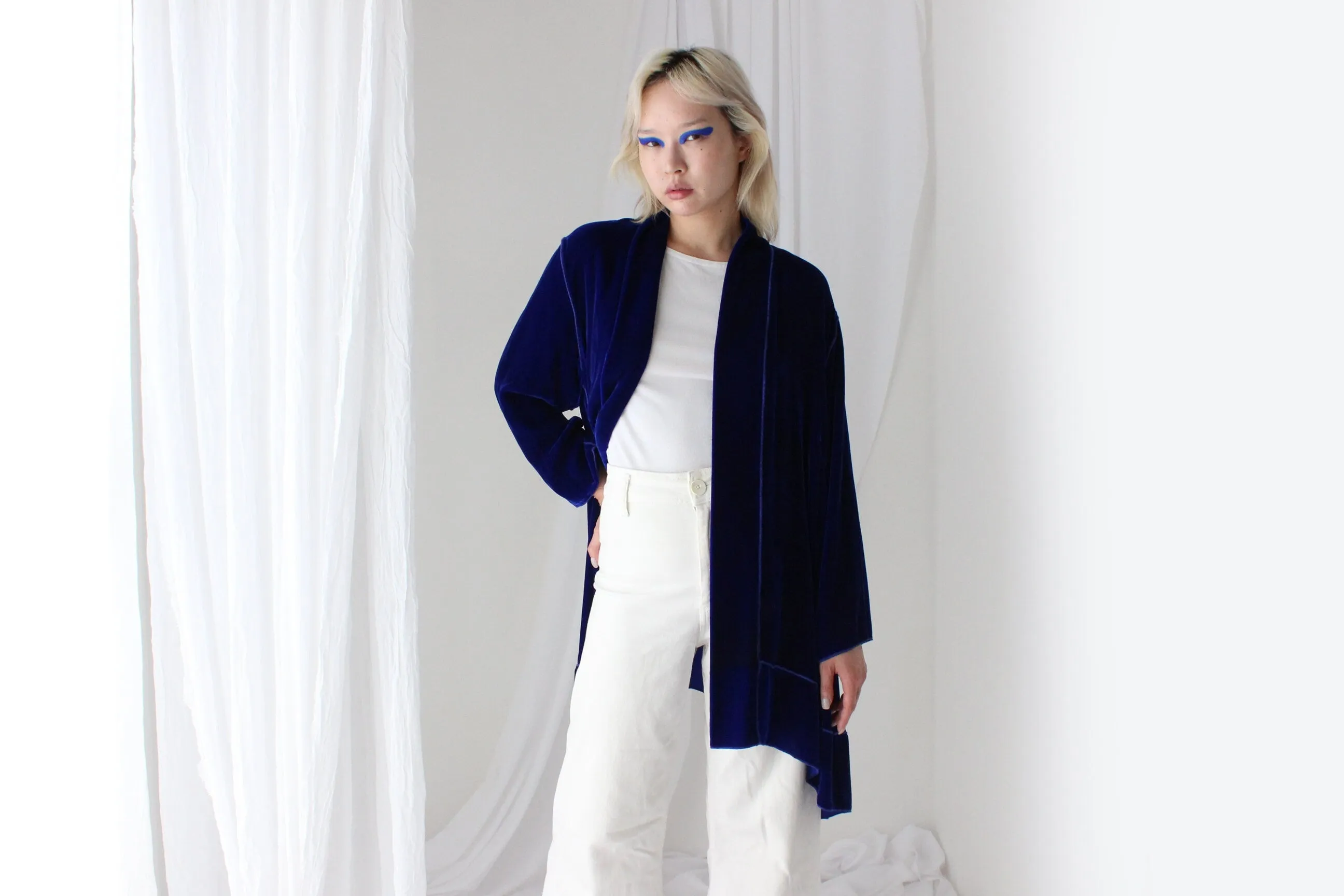 Luxury 90s PURE SILK VELVET Cobalt Kimono Robe Jacket
