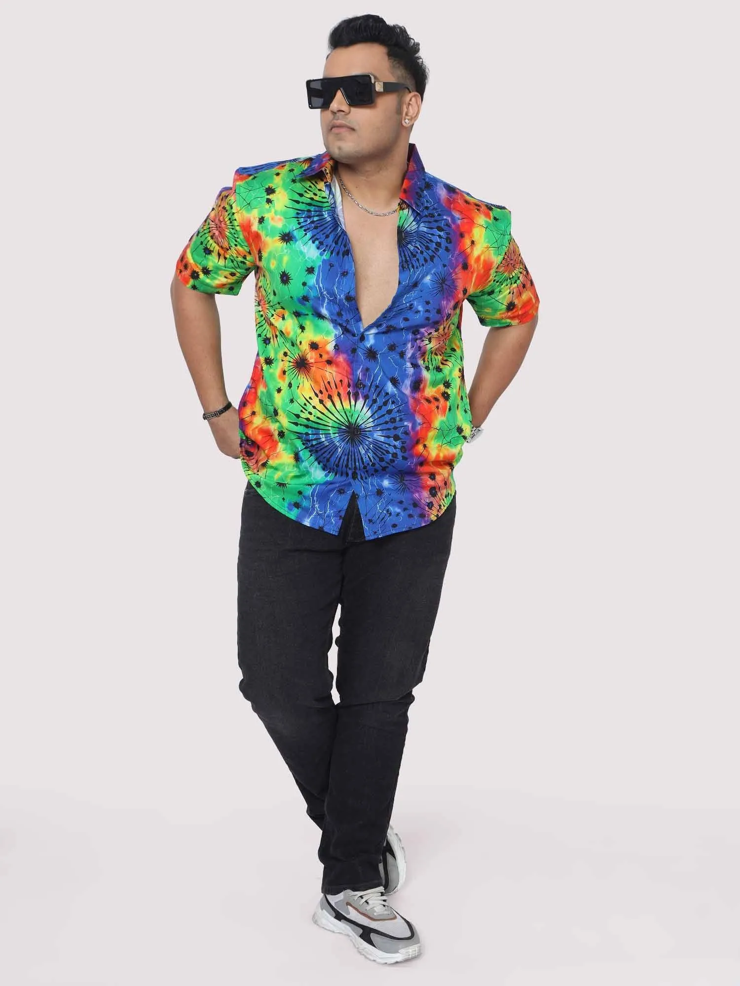 Men Plus Size Rainbow Scrunch Digital Printed Half Shirt