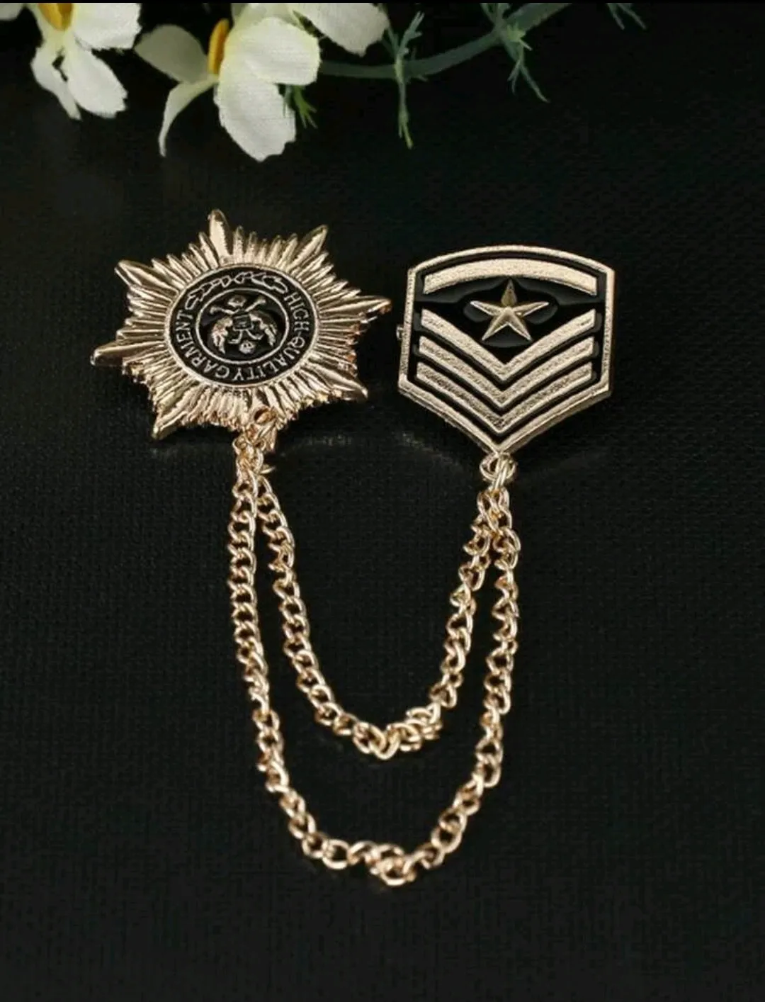 Metal Design Collar clip chain Brooch