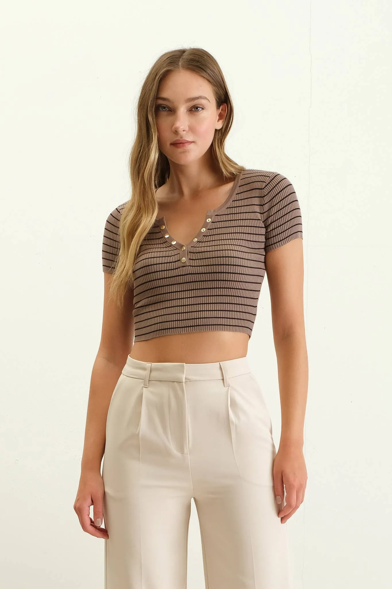 STRIPE HENLEY SHORT SLEEVE KNIT CROP TOP