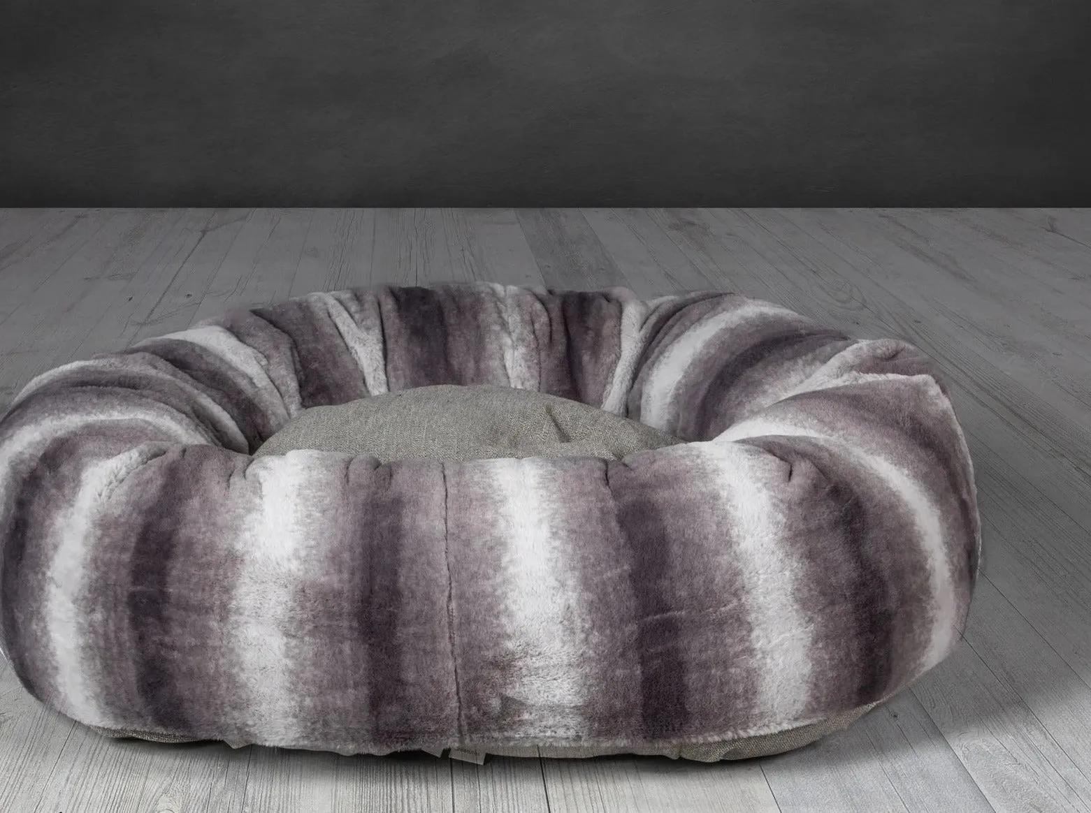 Super Luxury Donut Dog Beds