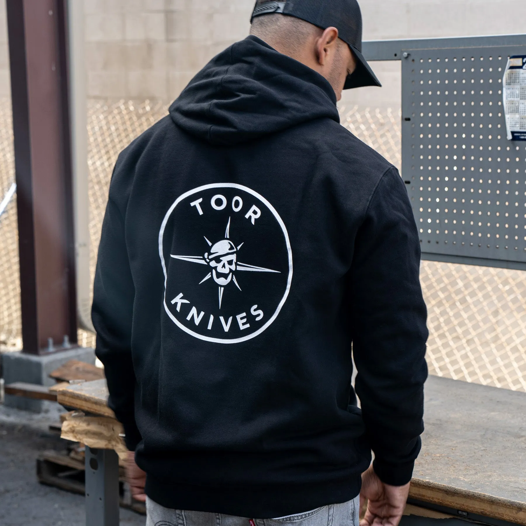 The Toor Logo Pullover - Black/White