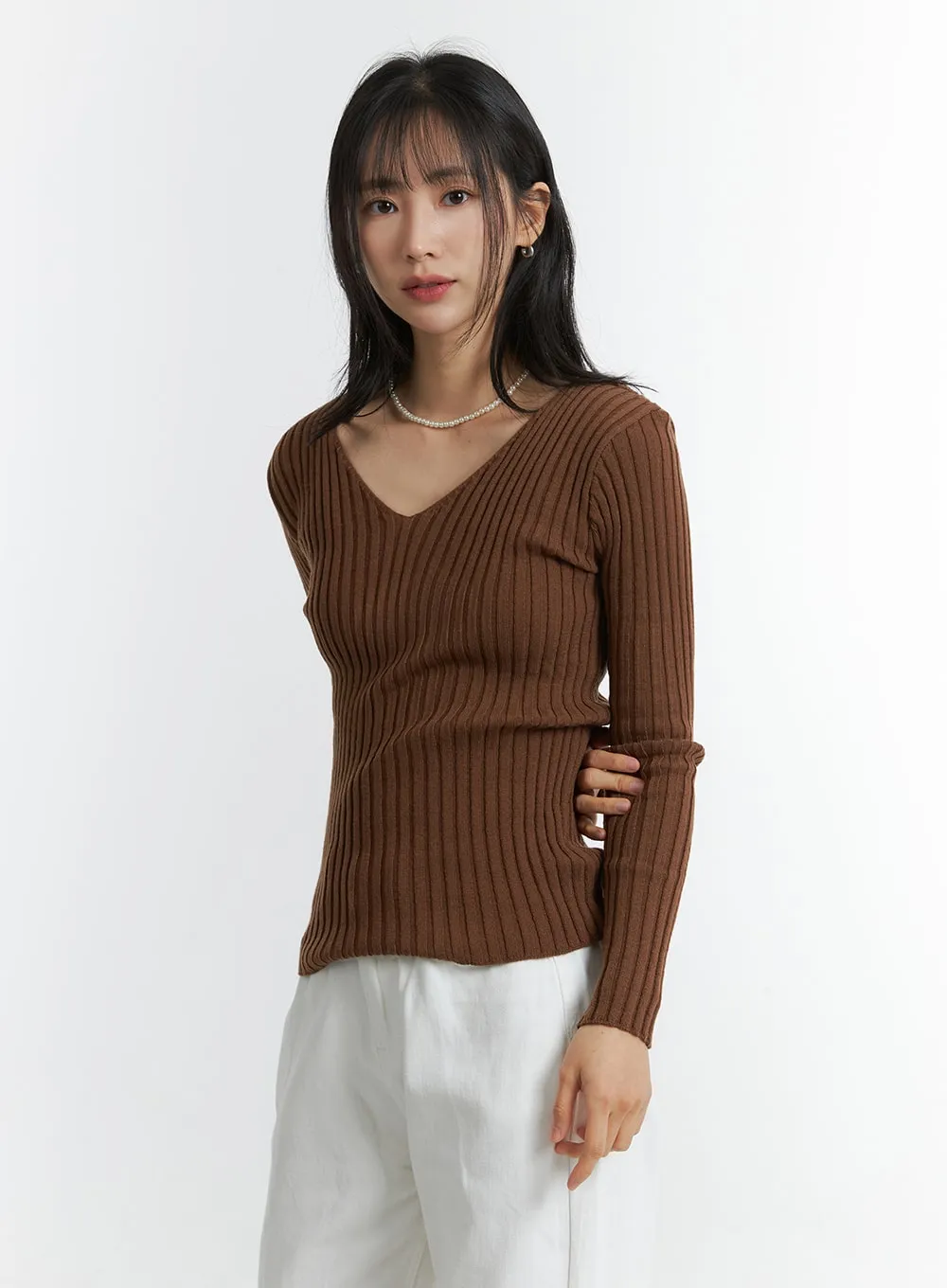 V-Neck Wool Rib Sweater OD315