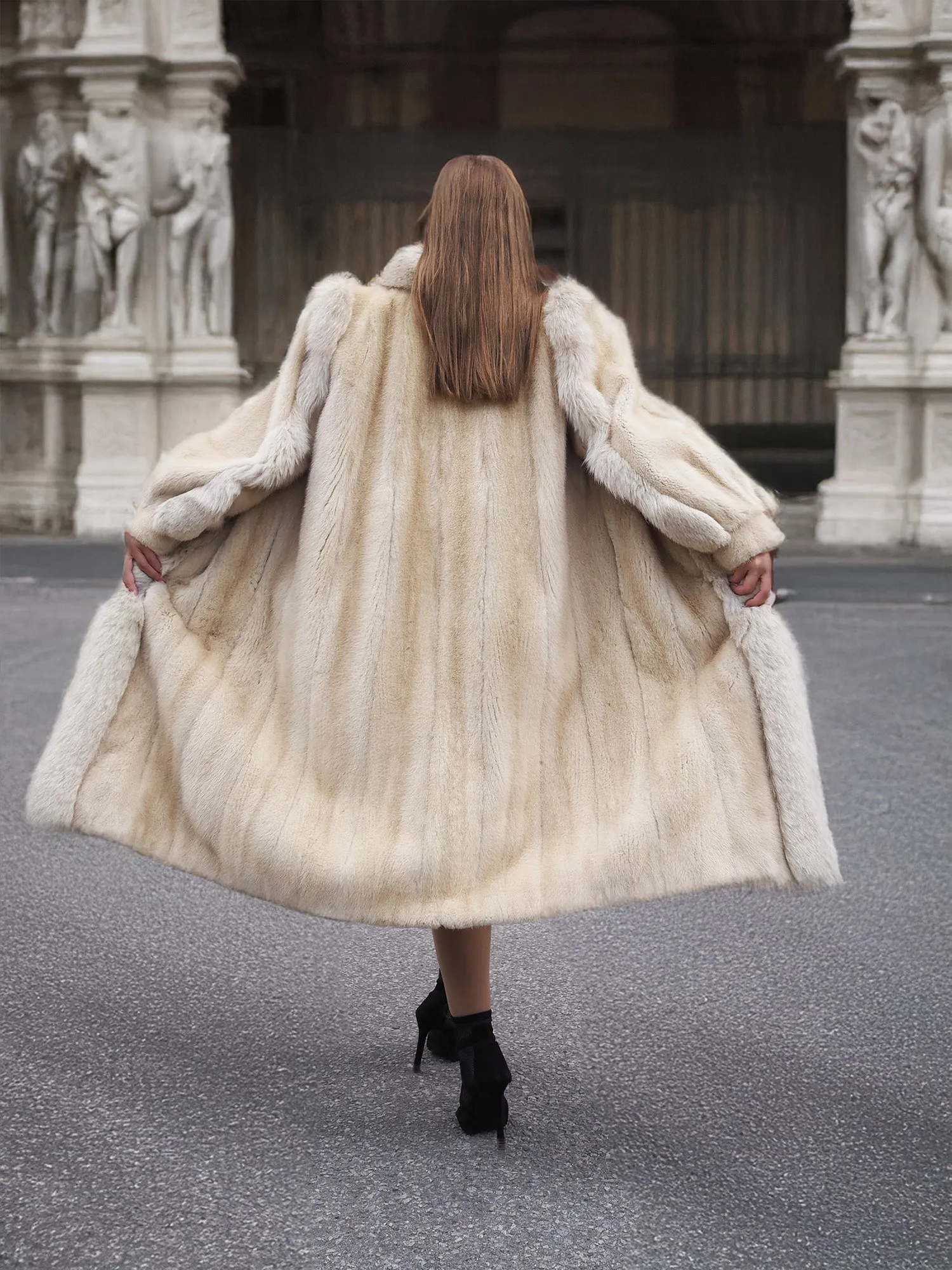 Vintage Beige Pearl Mink Fur Coat Fox Trim S/M